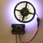 Variateur réglable de luminosité pour bande lumineuse 12-24VDC 30A